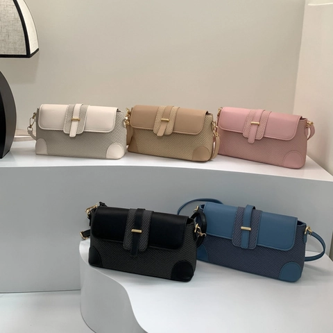 Damen Chic PU Leder Gewebe Patchwork Umhängetasche Vielseitige Crossbody Kleine Quadratische Klappentasche Für Den Alltag