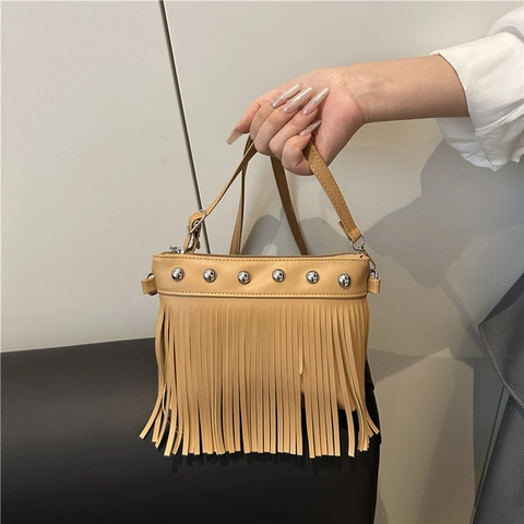 Borsa a Spalla Bohemian Con Nappine e Rivetti da Donna Borsa a Tracolla in Pelle PU Vintage Piccola Borsa Quadrata Moda