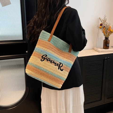 Sac Cabas en Paille Tissé pour Femmes Grande Capacité Sac de Plage d'Été Rayé Sac à Main avec Broderie de Lettres et Poignée en PU