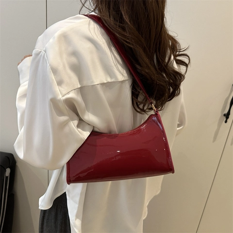 Bolso de Axila de Cuero PU de Moda Para Mujer Color Sólido Minimalista Patrón de Cocodrilo Bolso de Hombro Retro Baguette Para Uso Diario