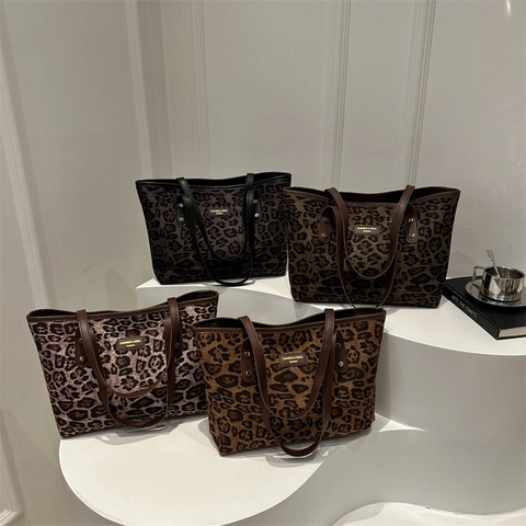 Fashion Leopard Print Large Capacity Tote Bag For Women Vintage PU Leather Shoulder Bag Casual Commuter Shopping Bag