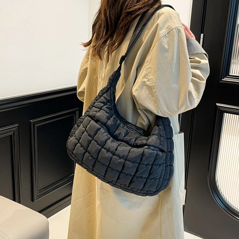 Große Kapazität Gesteppt Puffer Umhängetasche Für Damen Mode Leichtgewicht Nylon Tote Bag Casual Crossbody Handtasche