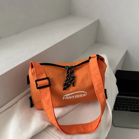 Borsa a Spalla da Donna in Tessuto Oxford alla Moda Stile Streetwear Idrorepellente Borsa a Tracolla con Stampa a Lettere per il Lavoro