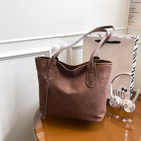 Women Fashion Suede Tote Bag Large Capacity Street Style Shoulder Bag Retro Commuting Handbag Solid Color Minimalist Bag