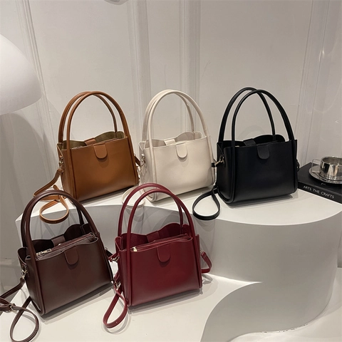 Women Fashion Solid Color Synthetic Leather Bucket Bag Single Shoulder Strap Urban Simple Crossbody Bag Elegant Handbag