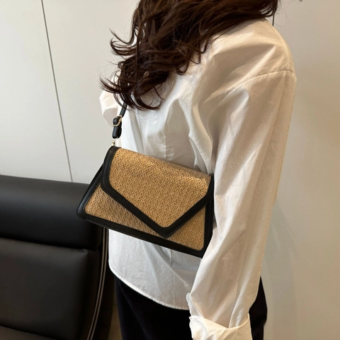 Fashion Woven Straw Small Square Shoulder Bag For Women 2025 Casual Minimalist Crossbody Bag With Flap Cover PU Leather Trim
