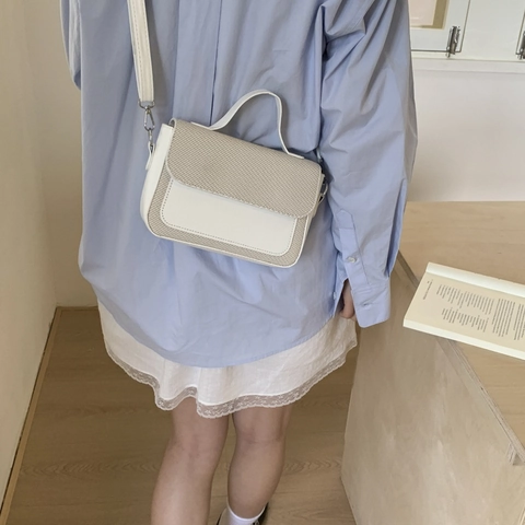Dames Mode Synthetisch Leer Geweven Patchwork Schoudertas Minimalistisch Overslag Crossbody Tas Voor Woon-werkverkeer Kleine Vierkante Tas