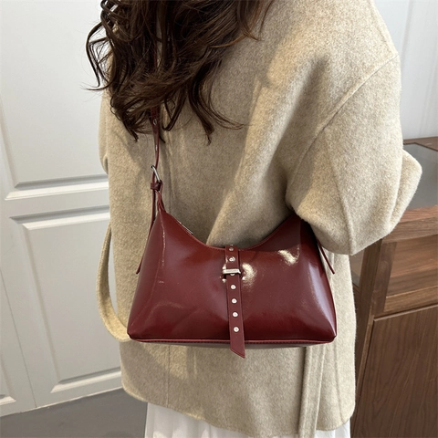 Retro Minimalist Synthetic Leather Underarm Bag For Women Studded Shoulder Crossbody Bag Hobo Dumpling Shape Handbag