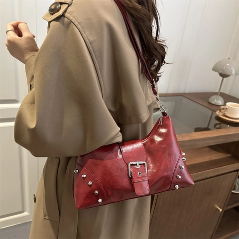 Large Capacity Rivet Retro Bag For Women Faux Leather Shoulder Crossbody Bag Casual Solid Color Hobo Bag Commuter Dumpling Bag