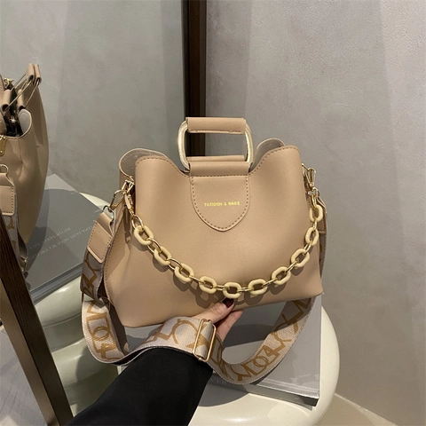Borsa a Tracolla da Donna in Pelle PU Manico in Metallo Catena Spessa Tracolla Larga con Motivo Borsa a Secchiello per Pendolari
