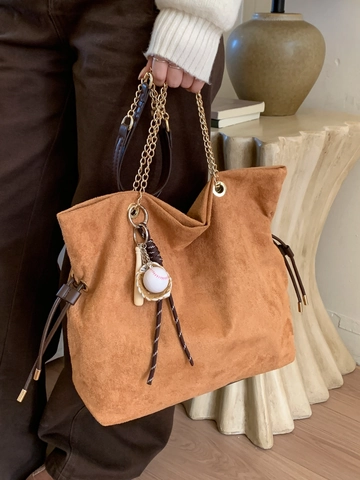 Women PU Faux Suede Tote Bag Large Capacity Minimalist Drawstring Shoulder Bag With Baseball Pendant Retro Chain Bag