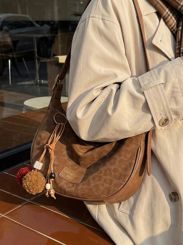 Fashion Leopard Print Hobo Bag Vintage PU Leather Shoulder Bag With Pom Pom Charm Casual Underarm Crossbody Bag For Women