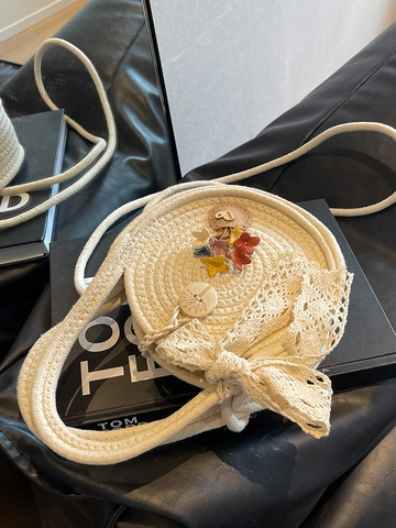 Dames Ronde Katoenen Geweven Schoudertas Zomer Strand Stro Messenger Bag Met Kant Strik Bloem Decoratie Boheemse Handtas
