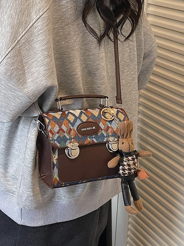 Vintage PU Lederen Geometrische Diamant Weven Schoudertas Voor Vrouwen Mode Crossbody Handtas Met Konijnenhanger Elegante Tas