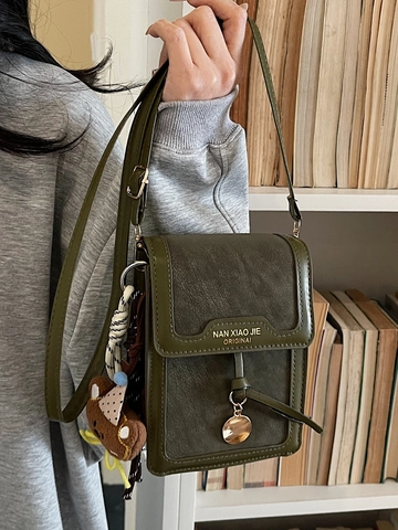 Petit Sac à Bandoulière en Cuir PU pour Femme Sac pour Téléphone Mini Carré Décontracté Avec Charme d'Ours pour Quotidien