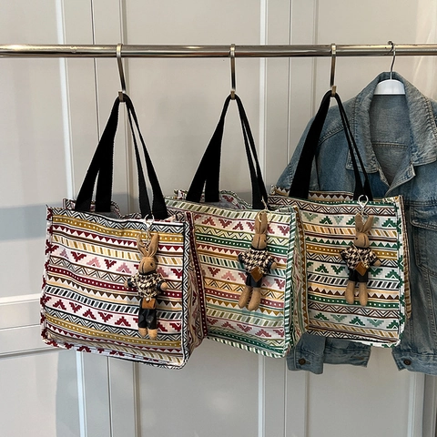 Borsa Tote in Tela con Stampa Geometrica Etnica Bohemienne da Donna Grande Capacità Vintage Borsa a Tracolla con Ciondolo