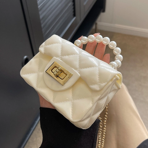 Women Mini Quilted Jelly Bag Pearl Handle Acrylic Crossbody Handbag With Metal Chain Shoulder Strap For Kids Fashion Jewelry