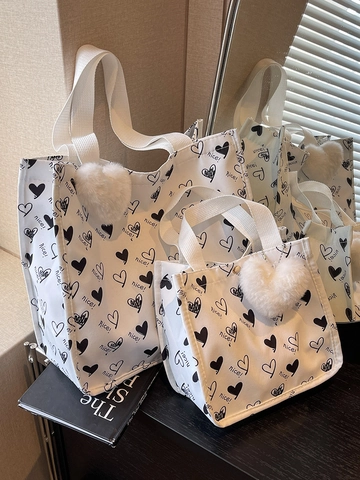 Damen Mode Leinwand Tragetasche Herz Buchstabe Druck Große Kapazität Handtasche Urban Einfache Umhängetasche Mit Herz Plüsch Anhänger