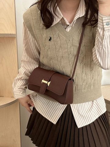Women PU Leather Small Square Shoulder Bag Stylish Crossbody Handbag With Elegant Metal Lock Stitching Fashion Travel Purse