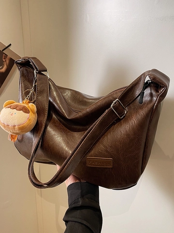 Borsa Hobo in Pelle PU Vintage di Grande Capacità per Donna Borsa a Tracolla Morbida Casual Borsa Dumpling Retrò Con Ciondolo Peluche