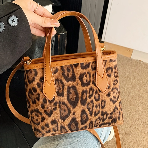 Women Fashion Leopard Print Bucket Bag PU Leather Crossbody Shoulder Bag Trendy Versatile Handbag Autumn Winter Accessory