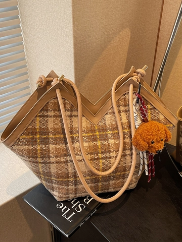 Large Capacity Plaid Tote Bag For Women Retro Casual PU Shoulder Bag With Dog Pendant Autumn Fashion Grid Handbag