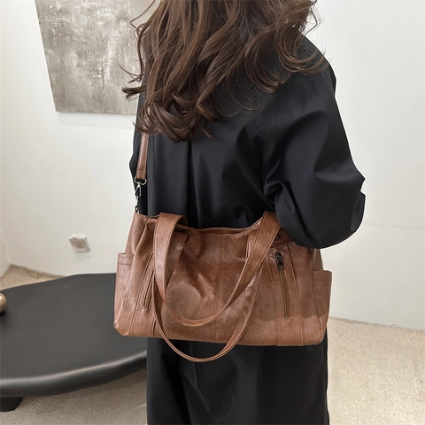 Bolso de Hombro de Cuero PU de Gran Capacidad Vintage para Mujer Estilo Motocicleta Bolso Tote para Viajes Uso Diario