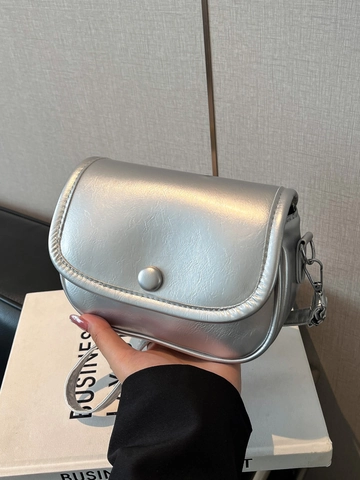 Damen Mode PU Leder Schultertasche Glänzend Lack Mini Quadratisch Messenger Bag Mit Rund Schnalle Flip Umhängetasche Casual Tasche