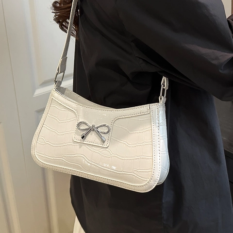 Borsa Sottobraccio in Pelle PU Trendy da Donna Con Motivo a Coccodrillo Dolce Fiocco in Metallo Argento Borsa a Tracolla Moda