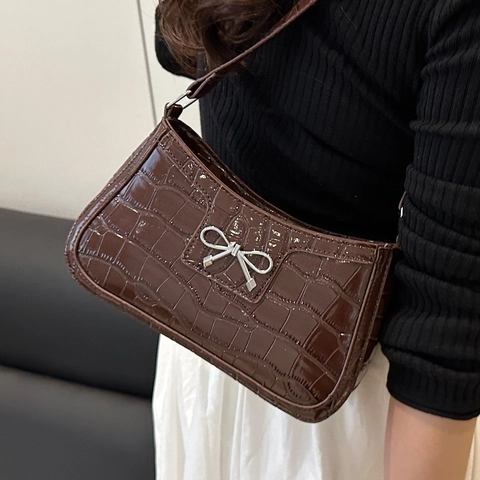 Borsa Sottobraccio in Pelle PU Trendy da Donna Con Motivo a Coccodrillo Dolce Fiocco in Metallo Argento Borsa a Tracolla Moda