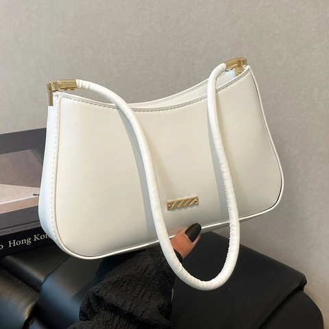 Bolso de Hombro de Axila de Cuero PU Minimalista para Mujer Color Sólido Bolso Hobo Media Luna Con Decoración de Metal