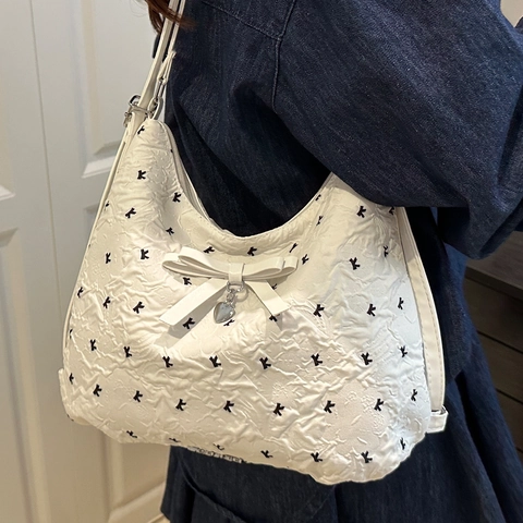 Women Sweet Bow Shoulder Bag With Heart Pendant Textured Canvas Underarm Bag Fashion Commuting Small Tote Purse Handbag