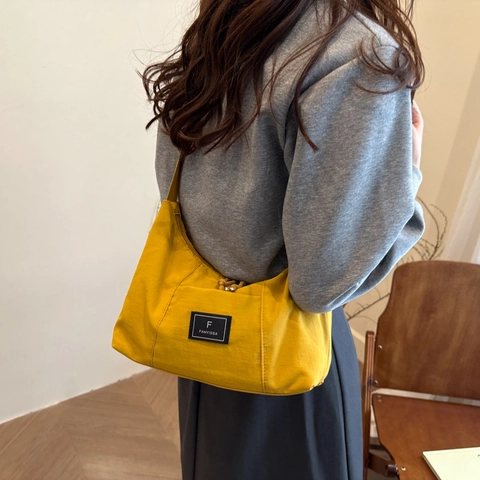 Borsa a Tracolla in Tela a Grande Capacità Retrò Minimalista Pendolare Moda Casual Tote Bag per Donna