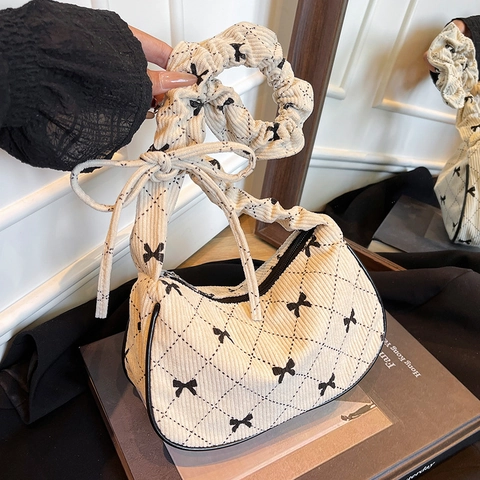 Borsa Sottobraccio Trapuntata in Velluto a Coste Con Motivo a Fiocco Dolce per Donna Borsa a Tracolla Casual Retro Con Tracolla Pieghettata