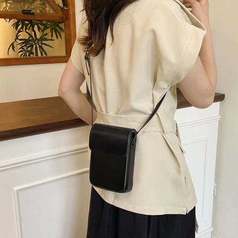Γυναικεία Μινιμαλιστική Τσάντα Crossbody από Δέρμα PU Τσάντα Τηλεφώνου Μονόχρωμη Με Κάλυμμα Flip Μικρή Τετράγωνη Τσάντα Ώμου Μόδα