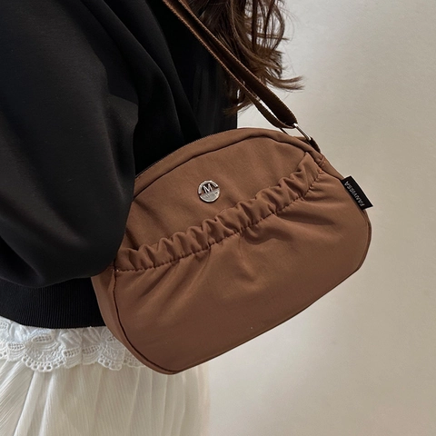 Minimalist Women Ruched Shoulder Bag Canvas Solid Color Crossbody Phone Bag Casual Commuting Fashion Daily Purse Handbag