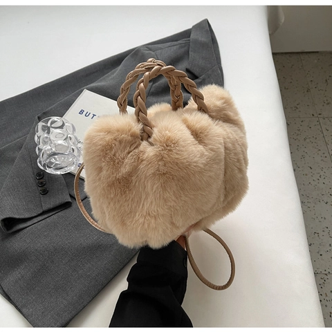 Borsa a Tracolla di Tendenza in Peluche Ecopelliccia da Donna Semplice Versatile Urbana Con Manico Intrecciato e Tracolla