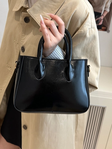 Damen Glänzende PU Leder Umhängetasche Lackoptik Kleine Quadratische Handtasche Mit Verstellbarem Gurt Goldene Hardware