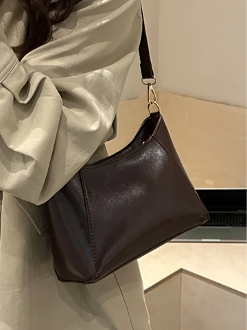 Fashion PU Leather Underarm Bag For Women Large Capacity Shoulder Bag Glossy Hobo Bag French Vintage Commuting Crossbody Bag