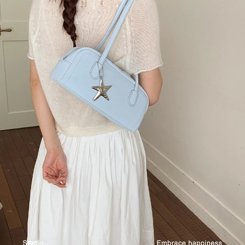 Women's Korean Minimalist PU Leather Shoulder Bag Star Pendant Solid Color Baguette Handbag Casual Underarm Bag For Daily