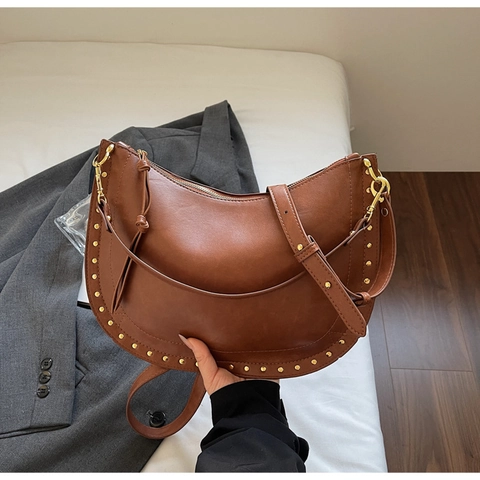 Women Vintage PU Leather Hobo Shoulder Bag Solid Color Studded Saddle Crossbody Bag Urban Minimalist Zipper Armpit Bag