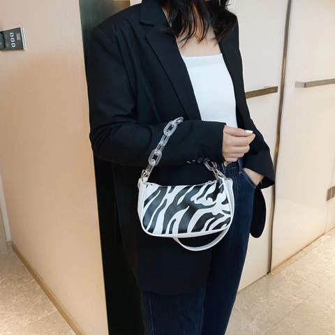 Borsa Sottobraccio in Pelle PU Vintage con Stampa Zebra Mucca da Donna Borsa a Tracolla Baguette con Catena in Acrilico
