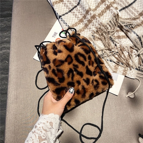 Borsa a Secchiello da Donna in Pelliccia Sintetica Leopardata Muccata Peluche Coulisse Tracolla Piccola Borsa Autunno Inverno