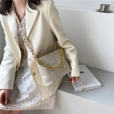 Borsa a Spalla in Paglia Intrecciata Stile Coreano Donna Con Ricamo a Margherita Catena Oro Piccola Borsa a Tracolla