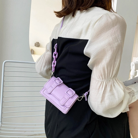 Damen Mini PU Leder Schultertasche Koreanische Mode Kleine Quadratische Umhängetasche Mit Dekorativen Schnallen Und Harzkette Süßigkeiten Farbe Lässige Handtasche