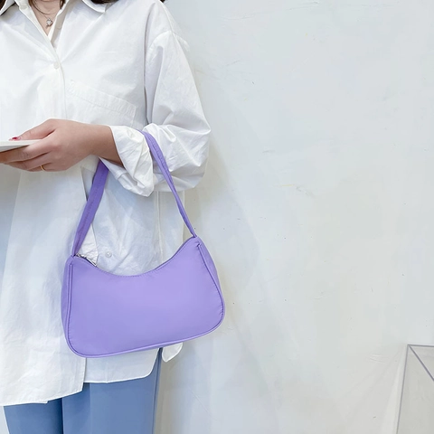 Bolso de Hombro Hobo de Nailon Minimalista Para Mujer Bolso de Axila Ligero Forma de Dumpling Casual Color Sólido
