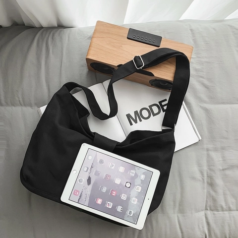 Borsa a Spalla in Tela da Donna a Grande Capacità Borsa a Tracolla Casual Tinta Unita Borsa Hobo Sottobraccio Street Style