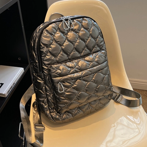 Zaino Trapuntato da Donna Puffy in Pelle PU Grande Capacità Borsa a Tracolla Metallico Mimetico Nero Argento Oro Zainetto
