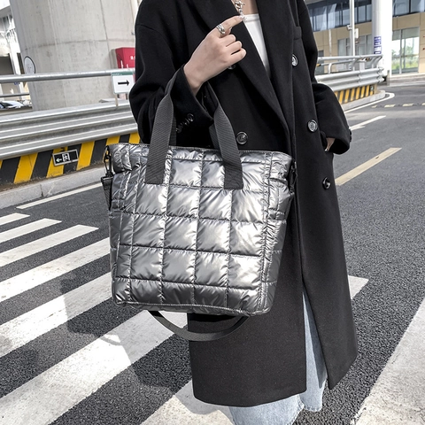 Sac Cabas Matelassé Métallique Mode pour Femmes Grande Capacité Nylon Sac à Épaule Rembourré Sac à Main Décontracté