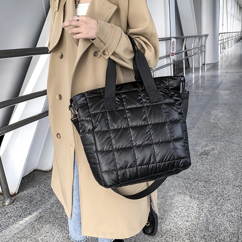 Sac Cabas Matelassé Métallique Mode pour Femmes Grande Capacité Nylon Sac à Épaule Rembourré Sac à Main Décontracté